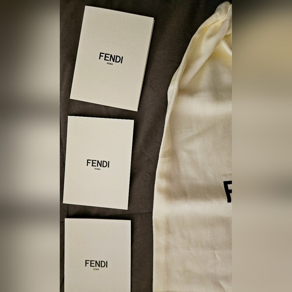 Fendi Roma White Drawstring Dust Bag Cover Pouch Replacement Authenticity Cards - Picture 4 of 11